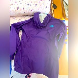 The North Face Women’s Venture Rain Jacket